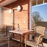 Moderne Kurparkresidenz Whg. 12 * Timmendorfer Strand